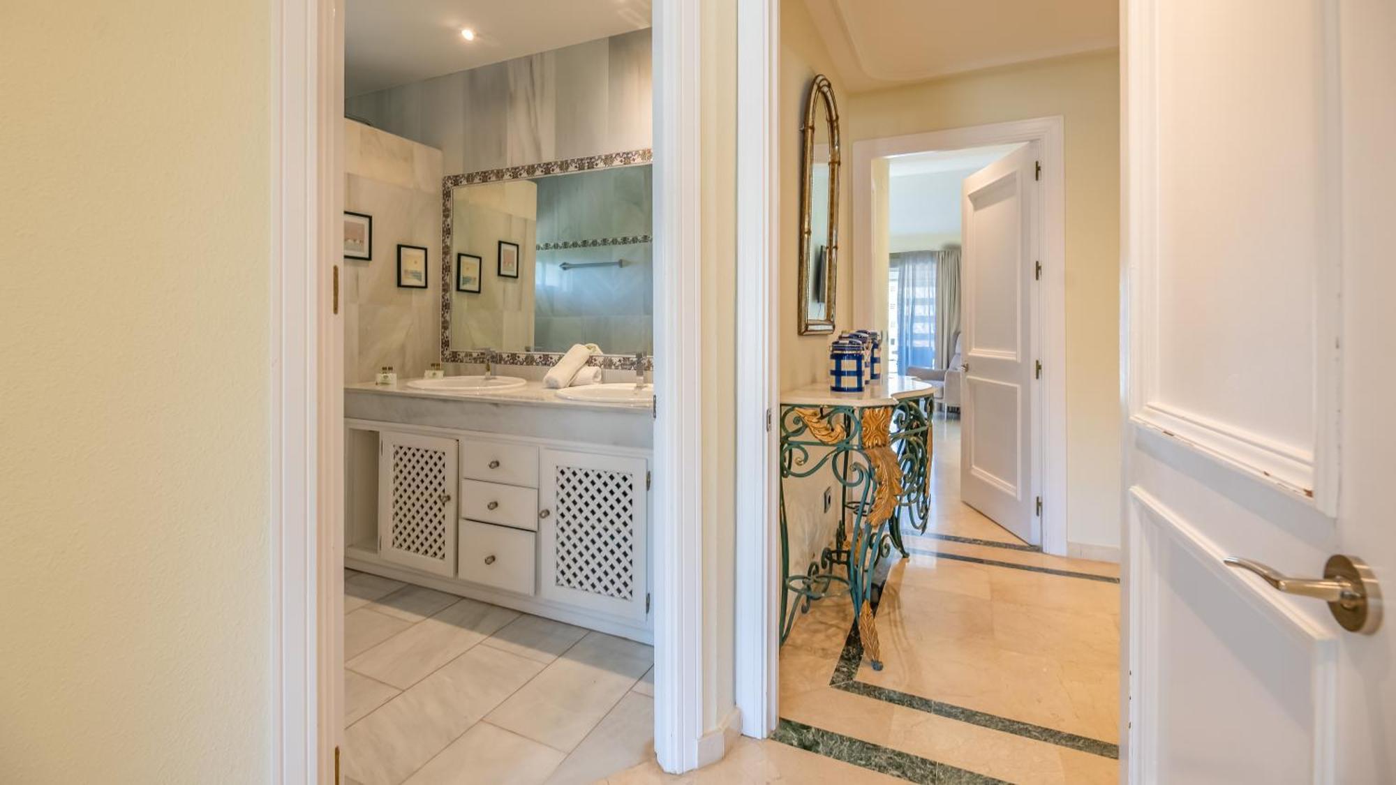 Penthouse Boutique Suite Marbella Ngoại thất bức ảnh